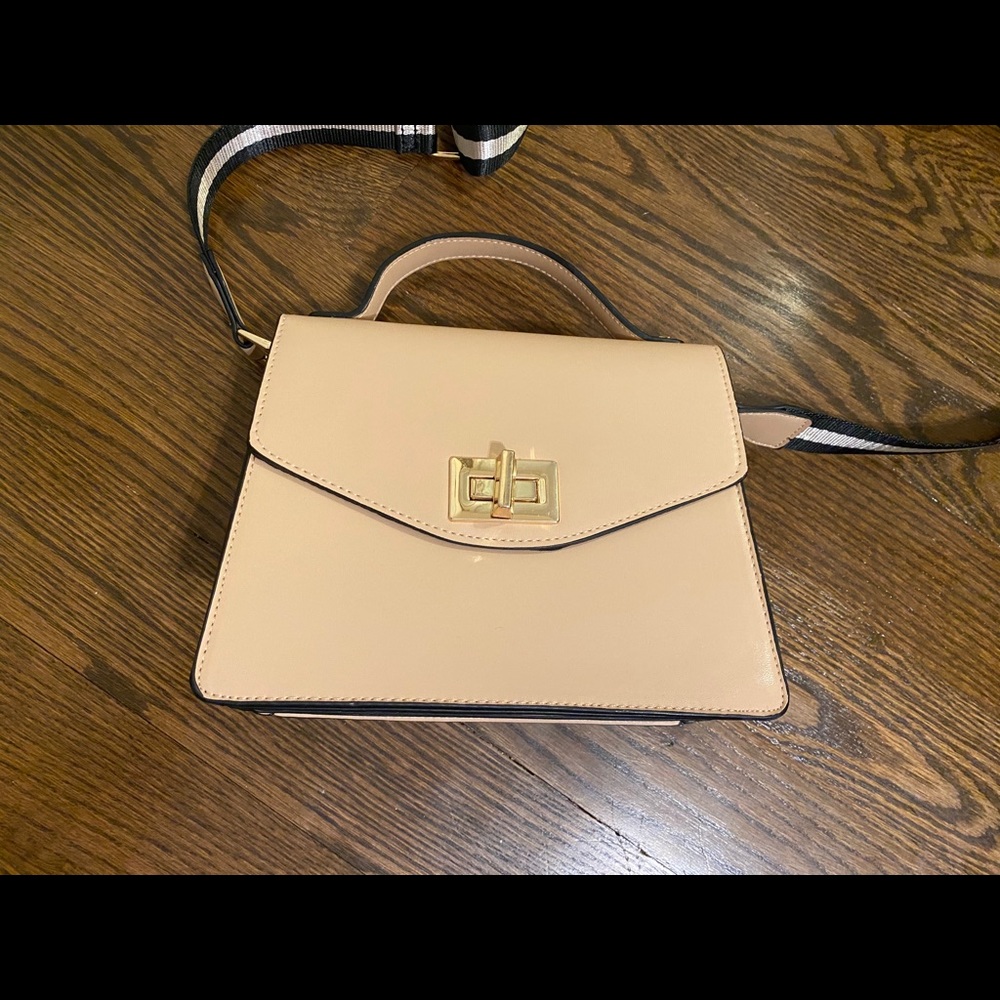 STRUCTURED NUDE TOP HANDLE/CROSSBODY BAG